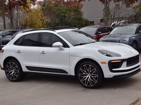 Used 2023 Porsche Macan S image 5