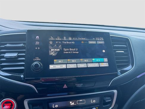 Used 2020 Honda Passport Touring image 15