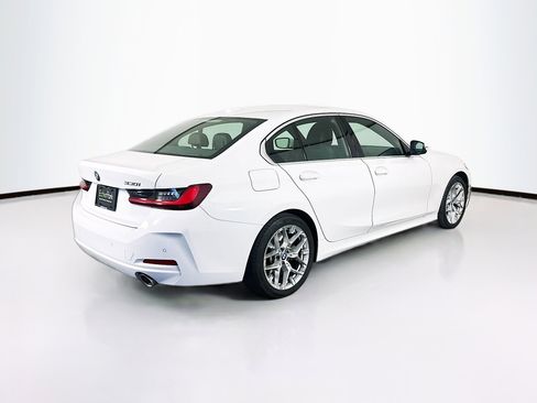Used 2025 BMW 330i Sedan RWD image 9