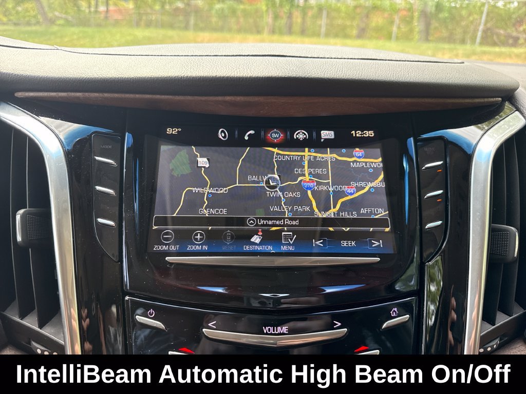Used 2019 Cadillac Escalade Premium Luxury AWD/4WD image 22