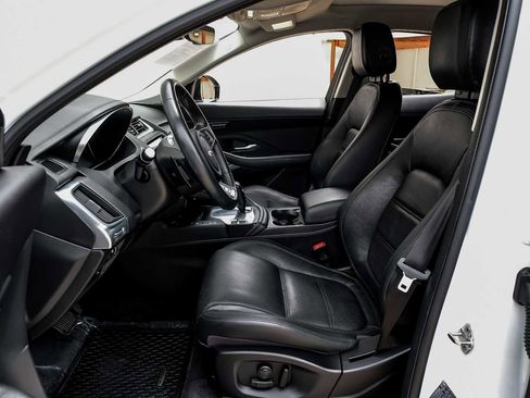 Used 2020 Jaguar E-PACE SE AWD/4WD image 4