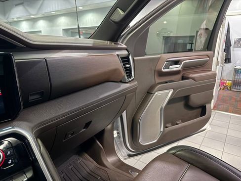 Certified 2024 GMC Sierra 2500 Denali w/ Denali Reserve Package image 27