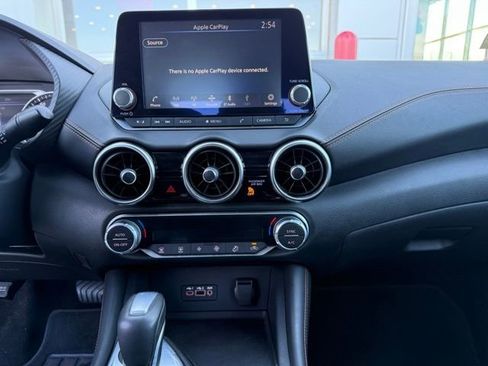 Certified 2021 Nissan Sentra SR image 20