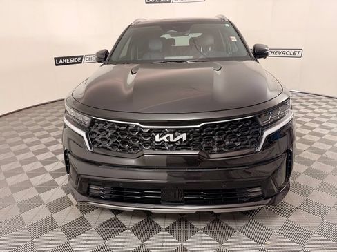 Used 2023 Kia Sorento SX Prestige w/ Panoramic Sunroof Package AWD/4WD image 9