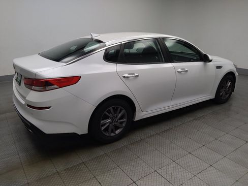 Used 2020 Kia Optima LX FWD image 10