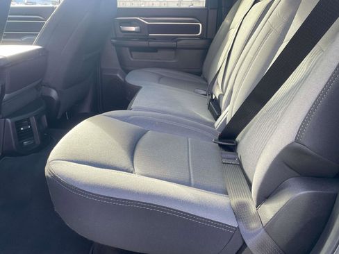 Used 2024 RAM 2500 Big Horn w/ Bed Utility Group image 17