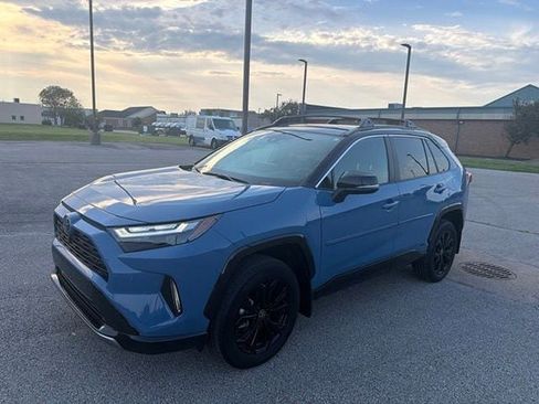 Certified 2025 Toyota RAV4 XSE w/ Advanced Technology Package AWD/4WD image 2