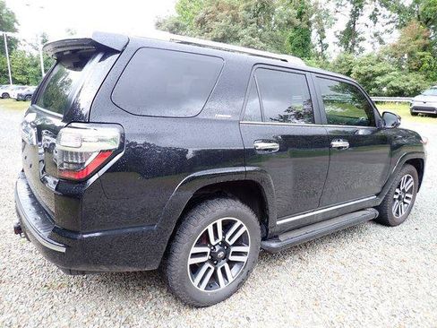 Certified 2023 Toyota 4Runner Limited AWD/4WD image 3
