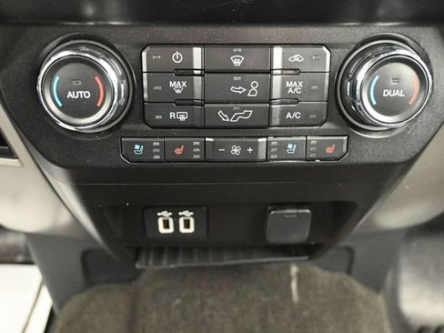 Used 2019 Ford F150 Lariat AWD/4WD image 39