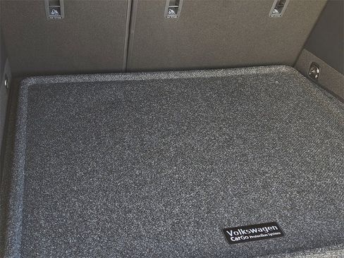 New 2026 Volkswagen Tiguan S image 10