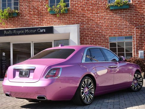 Certified 2021 Rolls-Royce Ghost image 2