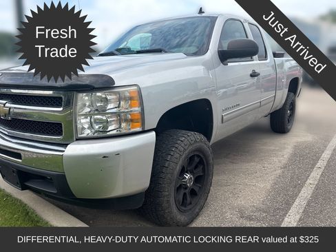 Used 2011 Chevrolet Silverado 1500 LS RWD image 1