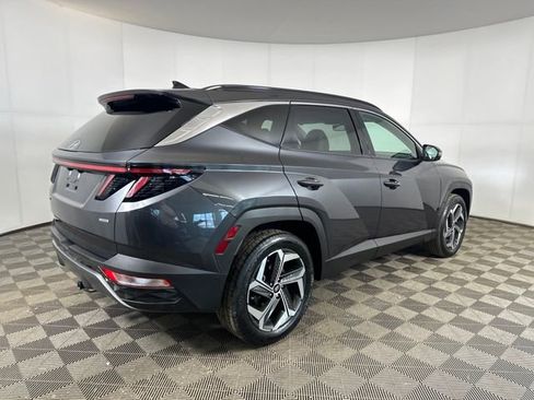 Used 2022 Hyundai Tucson Limited image 3