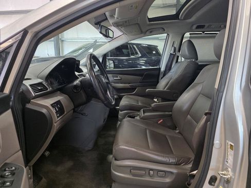 Used 2013 Honda Odyssey EX-L image 8