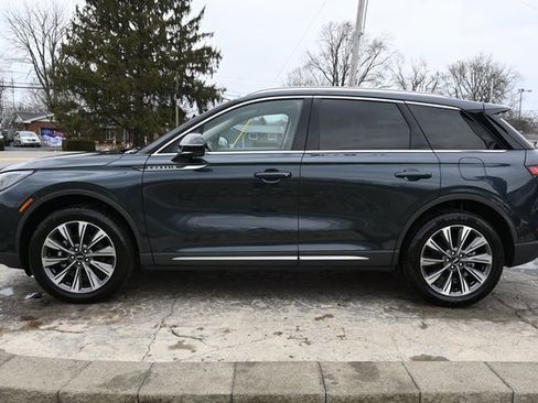 Used 2022 Lincoln Corsair Reserve w/ Equipment Group 201A image 8