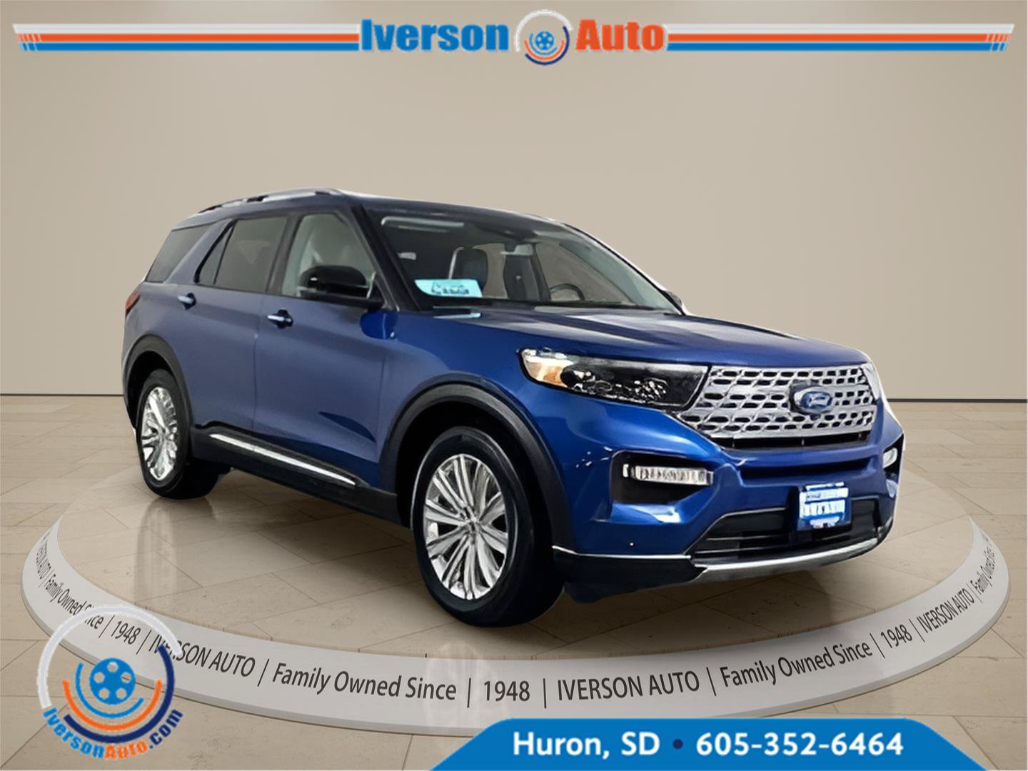 Used 2020 Ford Explorer Limited w/ Class III Trailer Tow Package AWD/4WD image 2