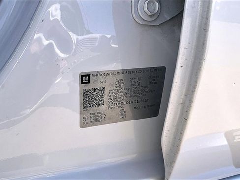 Used 2019 GMC Sierra 1500 SLT w/ SLT Premium Plus Package image 36