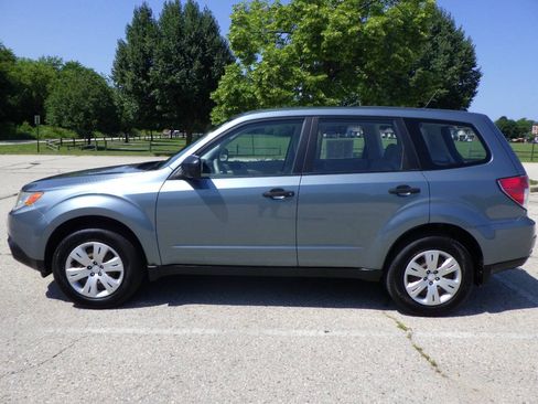 Used 2009 Subaru Forester 2.5X AWD/4WD image 4