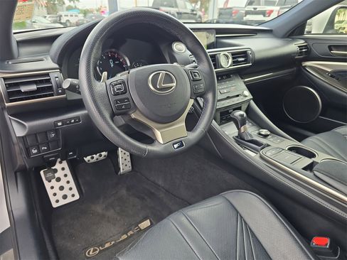 Used 2015 Lexus RC F image 9