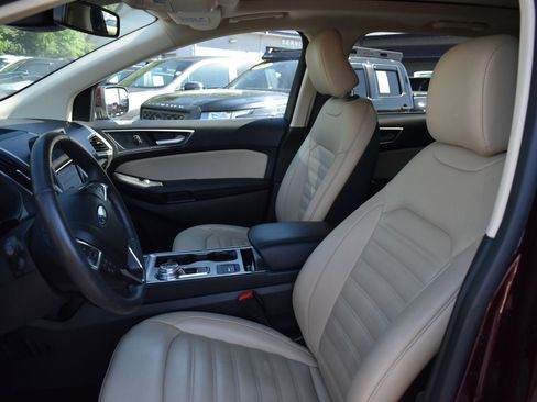 Used 2022 Ford Edge SEL w/ Convenience Package AWD/4WD image 16