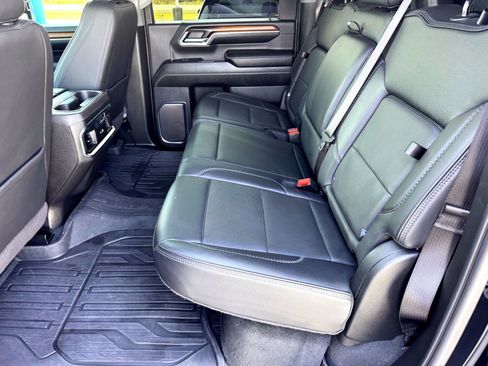 Used 2024 GMC Sierra 2500 Denali w/ Denali Reserve Package image 21