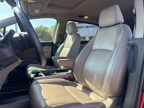 Used 2023 Honda Odyssey EX-L image 9