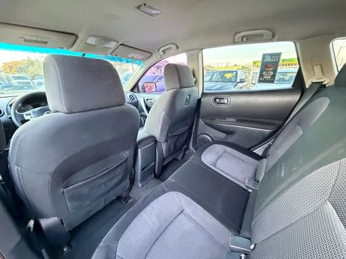 Used 2012 Nissan Rogue SV image 23