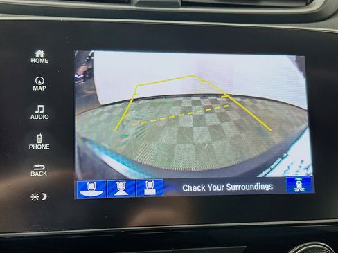 Used 2022 Honda CR-V Touring image 14