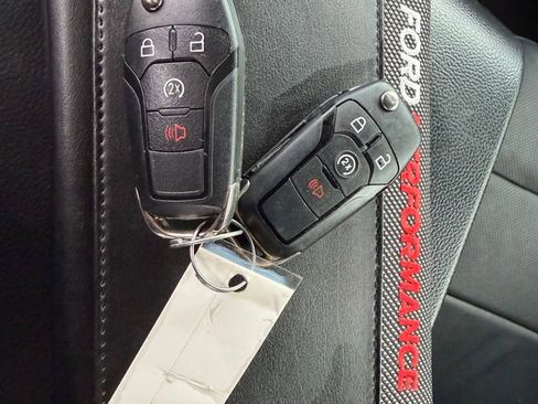 Used 2018 Ford F150 Raptor w/ Equipment Group 801A Mid image 27