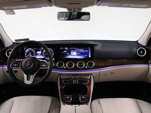 Certified 2020 Mercedes-Benz E 450 4MATIC Wagon image 2