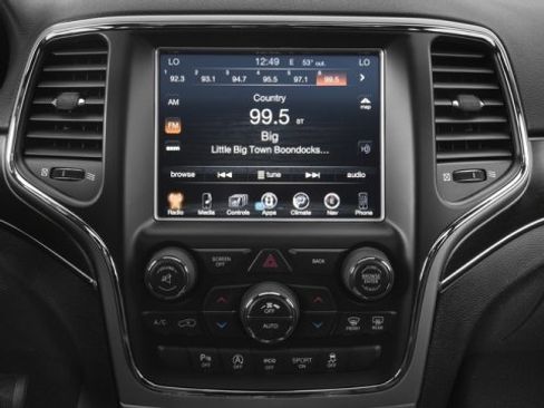 Used 2017 Jeep Grand Cherokee Limited w/ Trailer Tow Group IV AWD/4WD image 15