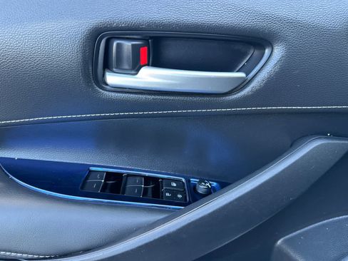 Used 2022 Toyota Corolla SE image 12