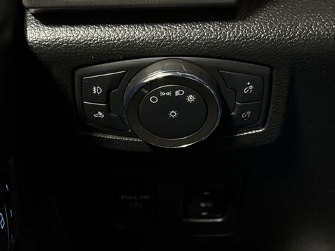 Used 2020 Ford F150 Lariat image 19