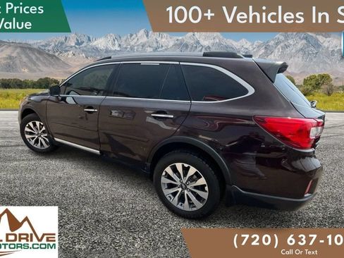 Used 2017 Subaru Outback 3.6R Touring AWD/4WD image 7