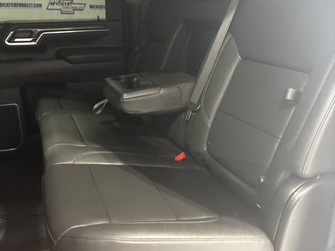 Used 2025 Chevrolet Silverado 2500 LTZ w/ LTZ Premium Package AWD/4WD image 39