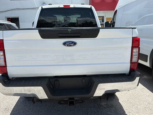 Used 2021 Ford F250 XLT w/ FX4 Off-Road Package AWD/4WD image 4