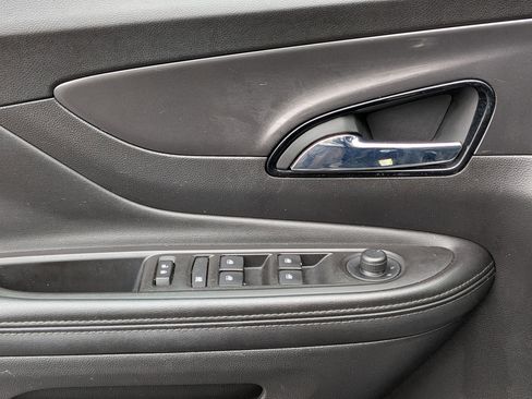 Used 2020 Buick Encore Sport Touring w/ Safety Package image 12