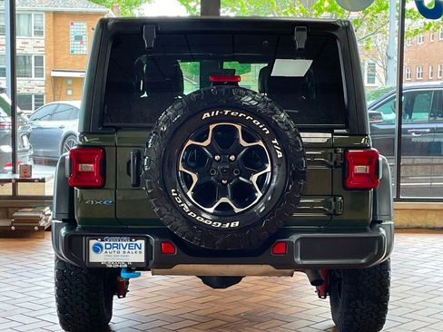 Used 2023 Jeep Wrangler Unlimited Rubicon 4xe w/ Cold Weather Group AWD/4WD image 9