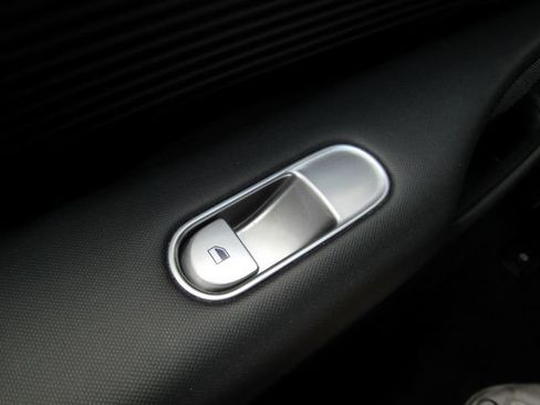 Used 2023 Hyundai Ioniq 6 SEL image 30