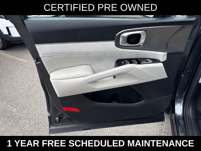 Used 2022 Kia Sorento SX AWD/4WD image 13