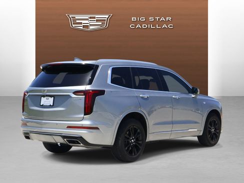 Used 2024 Cadillac XT6 Luxury FWD image 5