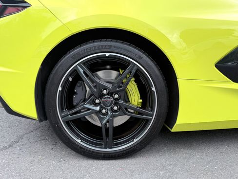 Used 2021 Chevrolet Corvette Stingray Premium Cpe w/ Z51 Performance Package RWD image 52