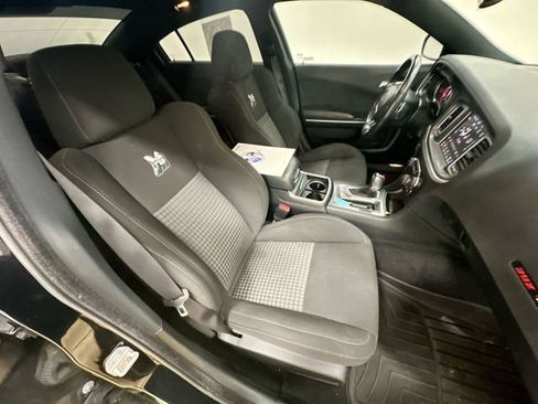 Used 2020 Dodge Charger Scat Pack RWD image 25