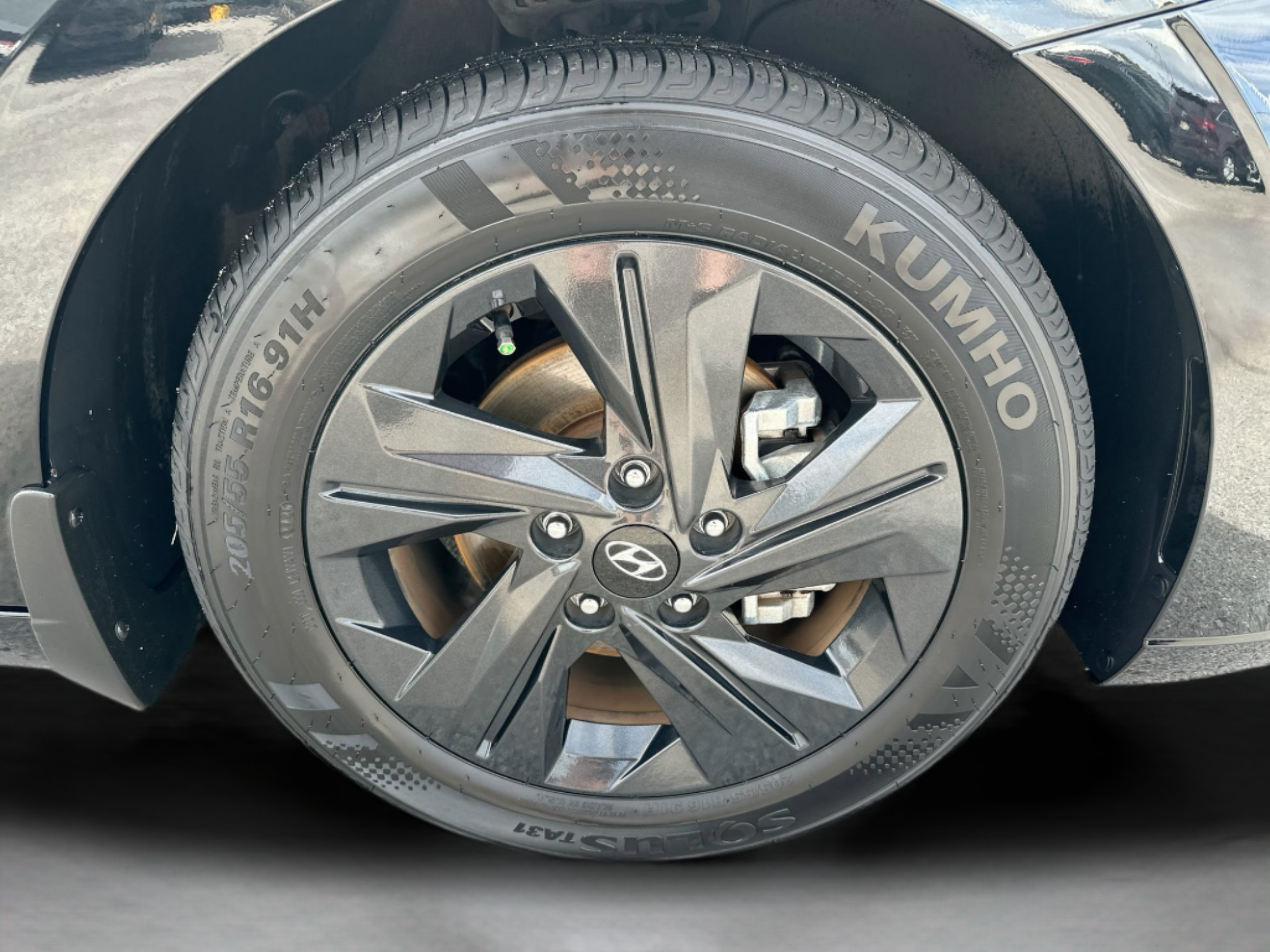 Used 2022 Hyundai Elantra SEL FWD image 28