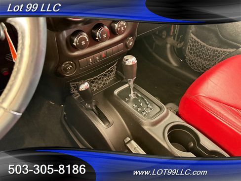 Used 2016 Jeep Wrangler Unlimited Sport w/ Quick Order Package 24S AWD/4WD image 15