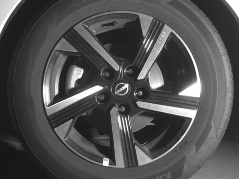 Used 2025 Nissan Sentra SV FWD image 12