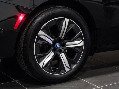 Used 2025 BMW iX xDrive50 image 56