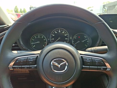 Certified 2025 MAZDA MAZDA3 s FWD image 20