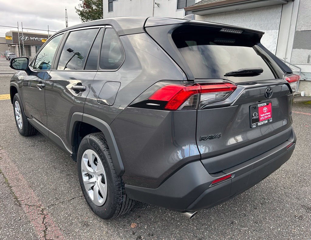 Certified 2023 Toyota RAV4 LE AWD/4WD image 7