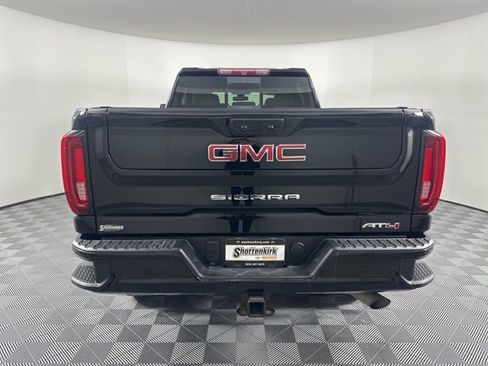 Used 2022 GMC Sierra 2500 AT4 w/ AT4 Preferred Package image 3
